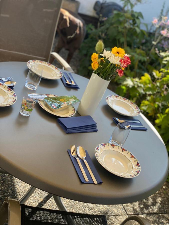 Grosszuegige Ferienwohnung Am Stadtrand Von フルダ エクステリア 写真